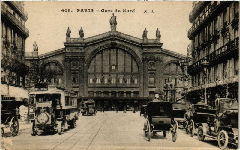 Carte postale ancienne Paris 10e Gare du Nord à Paris 10e