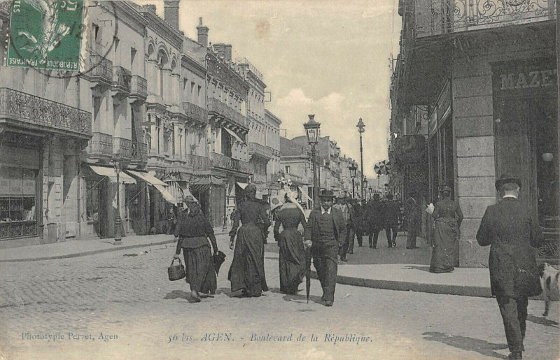 Carte postale ancienne Agen Boulevard De La Republique à Agen