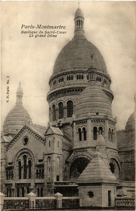 Carte postale ancienne Montmartre - Basilique du Sacré-Coeur - Le grand Dôme à Paris 18e