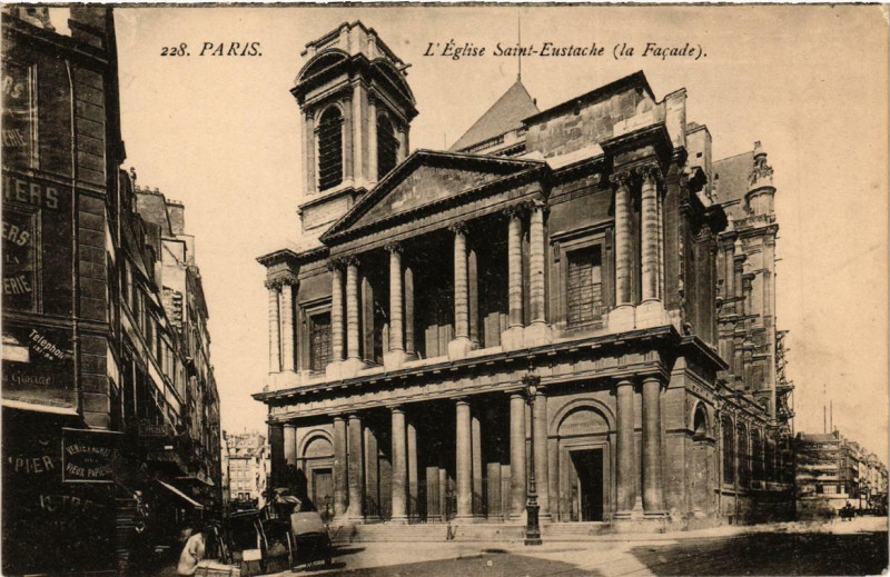 Carte postale ancienne Paris 1e L'Eglise Saint-Eustache. la Façade