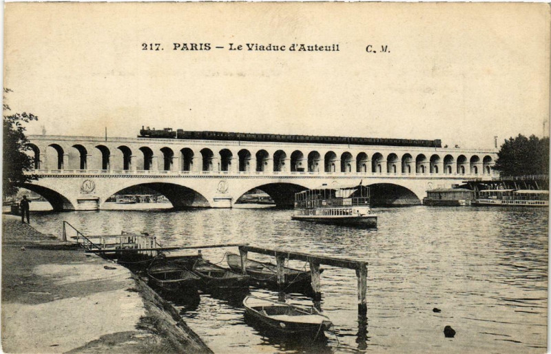 Carte postale ancienne Le Viaduc d'Auteuil à Paris 16e