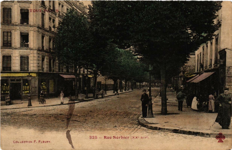 Carte postale ancienne Rue Sorbier à Paris 20e