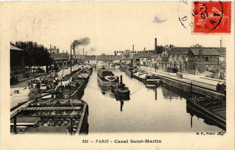 Carte postale ancienne Canal Saint-Martin à Paris 19e
