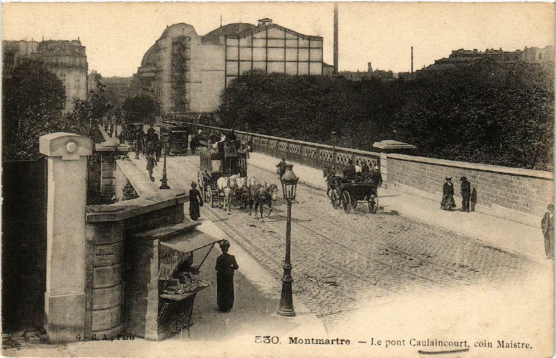 Carte postale ancienne Montmartre - Le pont Caulaincourt - coin Maistre à Paris 18e