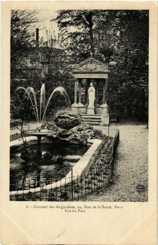 Carte postale ancienne Paris 13e 29 Rue de la Sante. Couvent des Augustines à Paris 13e