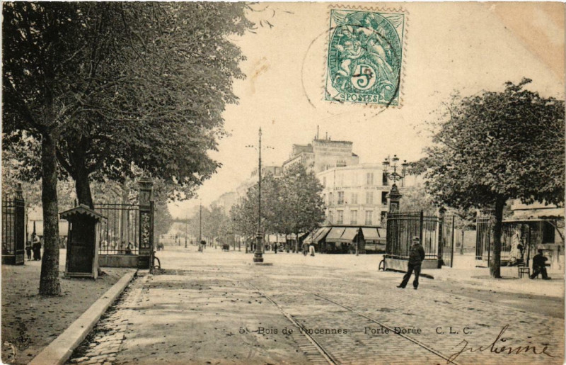 Carte postale ancienne Bois de Vincennes - Porte Dorée à Paris 12e
