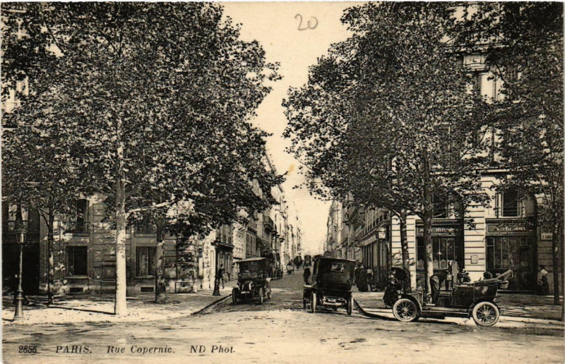 Carte postale ancienne Rue Copernic à Paris 16e