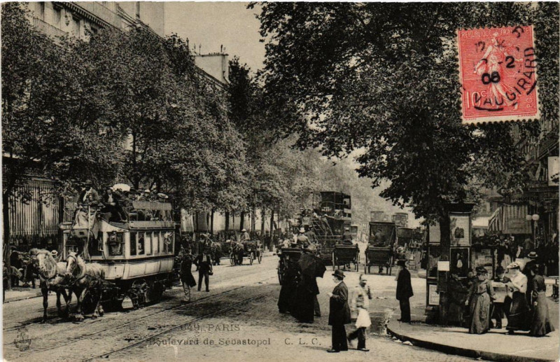 Carte postale ancienne Paris 10e Boulevard de Sébastopol à Paris 3e