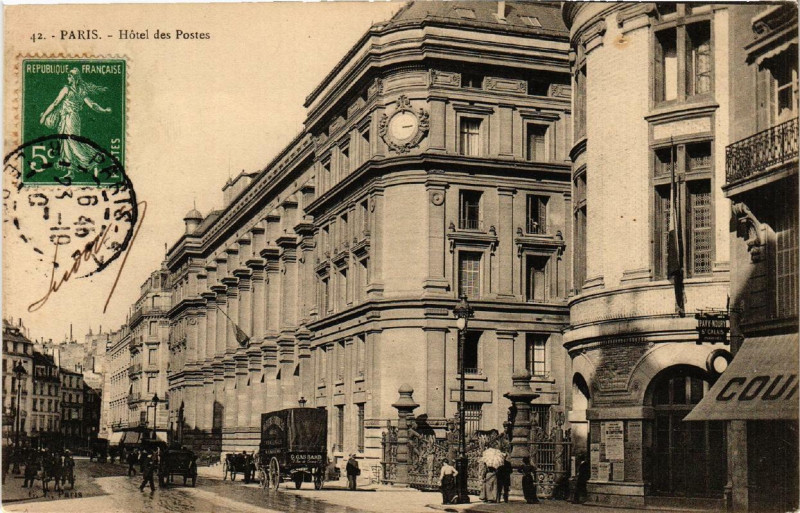 Carte postale ancienne Paris 1e Hotel des Postes