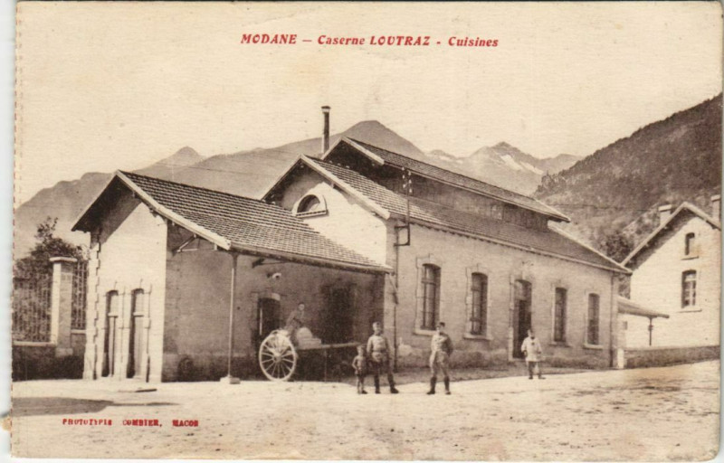 Carte postale ancienne Modane Caserne Loutraz - Cuisines à Modane