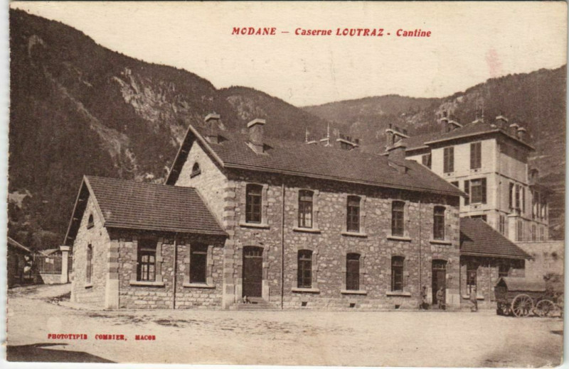 Carte postale ancienne Modane Caserne Loutraz - Cantine à Modane