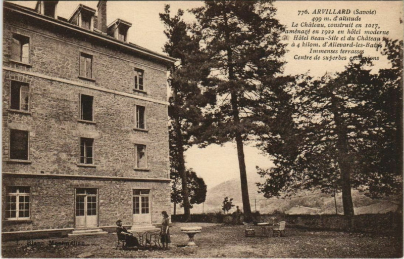 Carte postale ancienne Arvillard Le Chateau à Arvillard