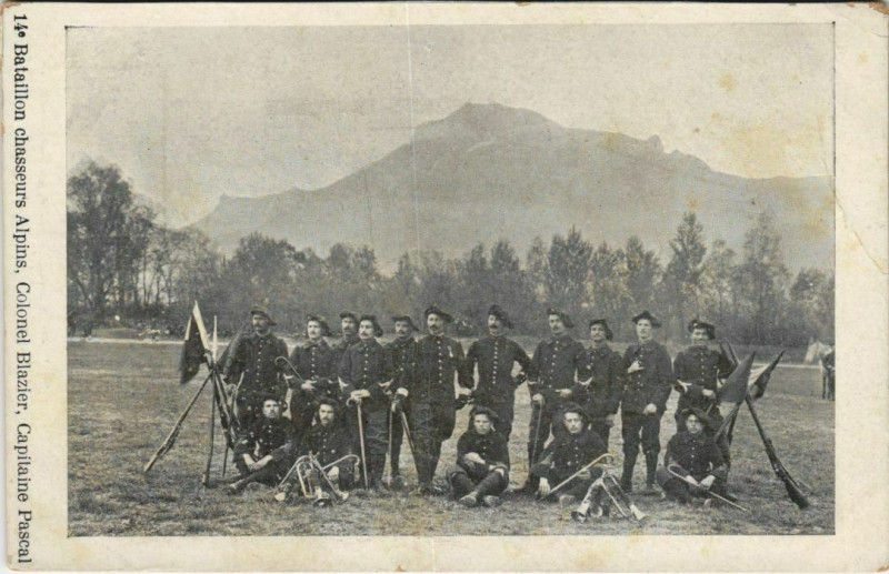 Carte postale ancienne 14. Bataillon Chasseurs Alpins - Colonel Blazier - Cpt. Pascal