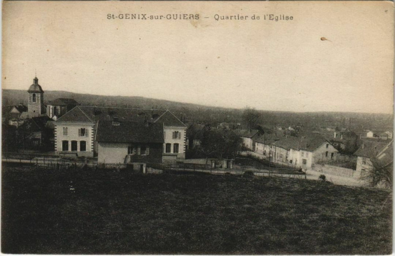 Carte postale ancienne Saint-Genix-sur-Guiers Quartier de l'Eglise
