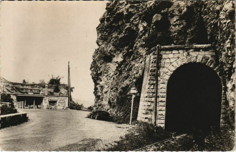 Carte postale ancienne Saint-Beron Les Gorges de Chailles - La Belvedere
