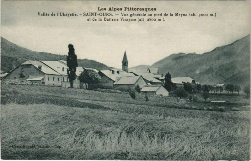 Carte postale ancienne Saint-Pours Vue Generale