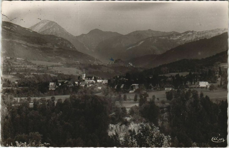 Carte postale ancienne Lescheraines Chef-Lieu de Lescheraines à Lescheraines