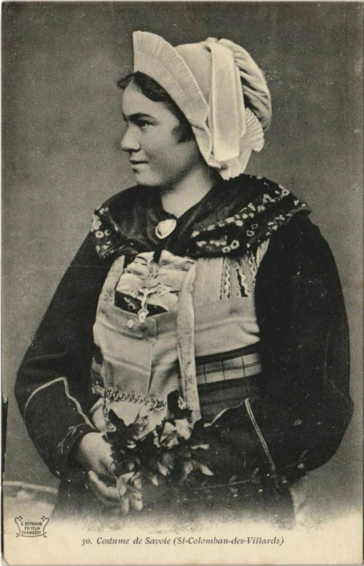 Carte postale ancienne Saint-Colomban-des-Villards Costume - Femme - Type à Saint-Colomban-des-Villards