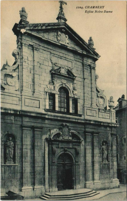 Carte postale ancienne Chambery Eglise Notre-Dame