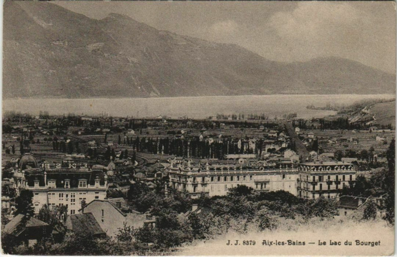 Carte postale ancienne Aix-les-Bains Le Lac du Bourget à Aix-les-Bains
