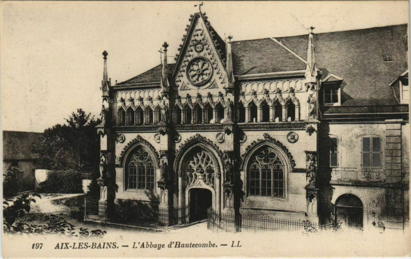 Carte postale ancienne Aix-les-Bains L'Abbaye d'Hautecombe à Aix-les-Bains