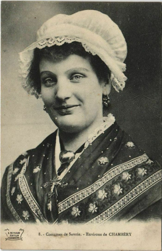 Carte postale ancienne Chambery Environs - Costume - Femme - Type