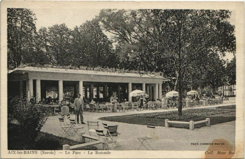 Carte postale ancienne Aix-les-Bains Le Parc - La Rotonde à Aix-les-Bains