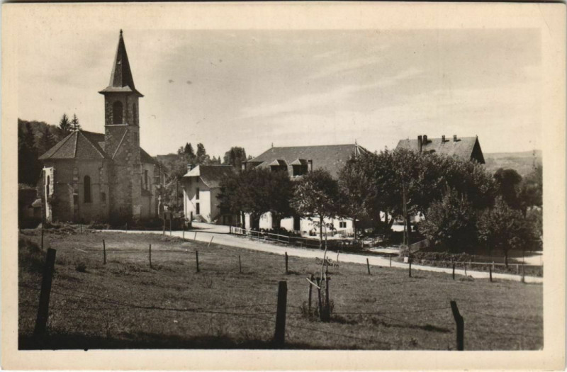 Carte postale ancienne Aiguebelette-du-Lac L'Eglise