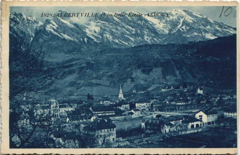Carte postale ancienne Albertville et la Belle Eloite à Albertville