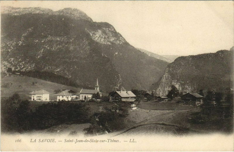 Carte postale ancienne Saint-Jean-de-Sixte-sur-Thones Vue Generale