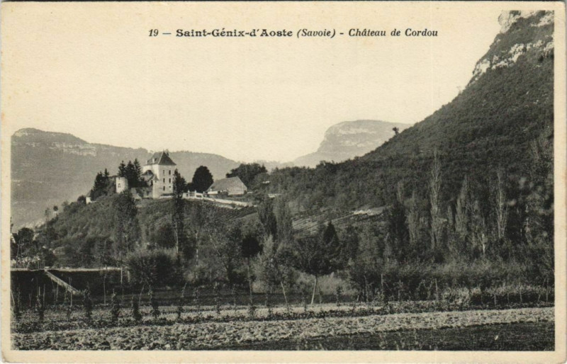 Carte postale ancienne Saint-Genix-d'Aoste Chateau de Cordou