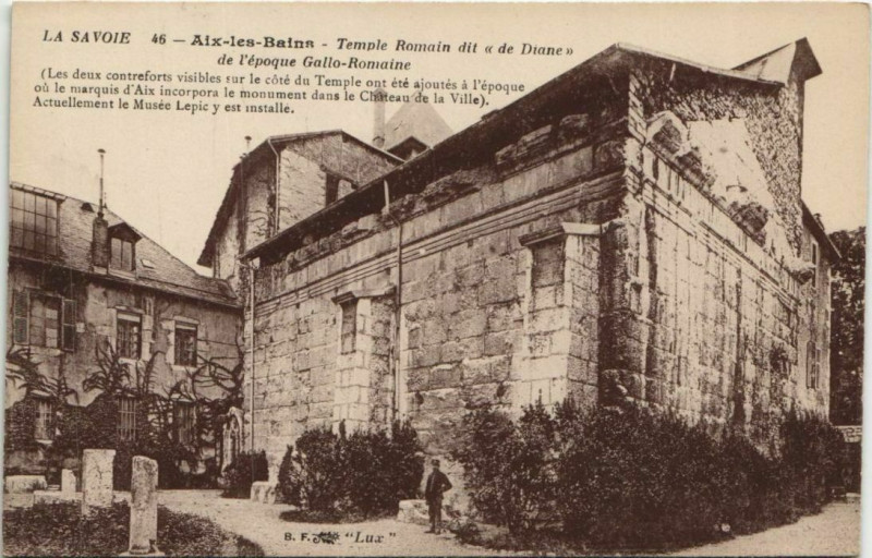 Carte postale ancienne Aix-les-Bains Temple Romain à Aix-les-Bains