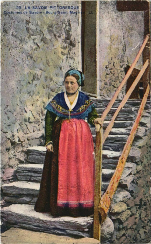 Carte postale ancienne Bourg-Saint-Maurice Costume - Femme - Type à Bourg-Saint-Maurice