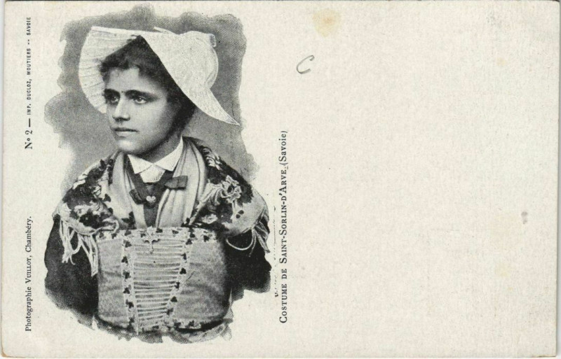 Carte postale ancienne Saint-Sorlin-d'Arves Costume - Femme - Type à Saint-Sorlin-d'Arves