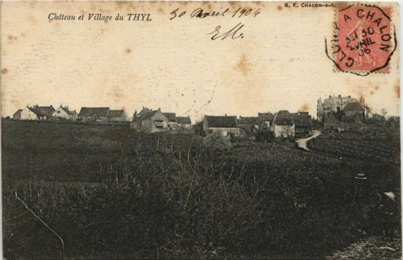 Carte postale ancienne Thyl Chateau et Village du Thyl