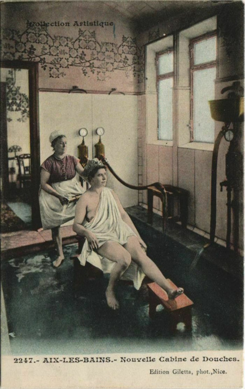Carte postale ancienne Aix-les-Bains Nouvelle Cabine de Douches à Aix-les-Bains