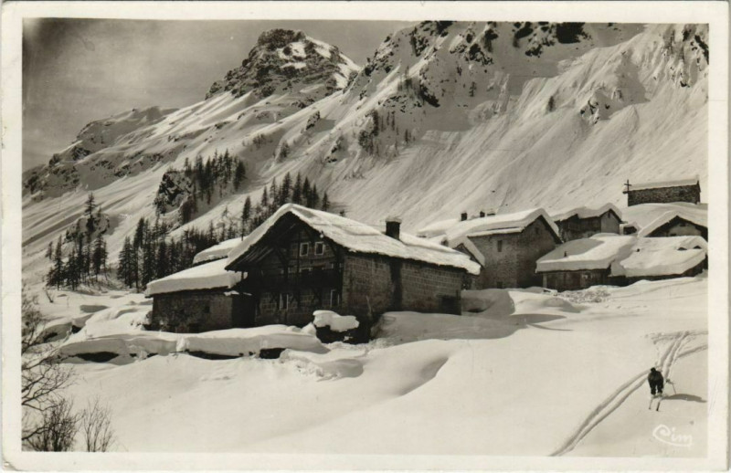Carte postale ancienne Val-d'Isere Le Joseray et Pointe du Charvet