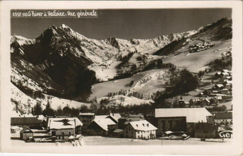 Carte postale ancienne Valloire L'Hiver a Valloire - Vue Generale à Valloire