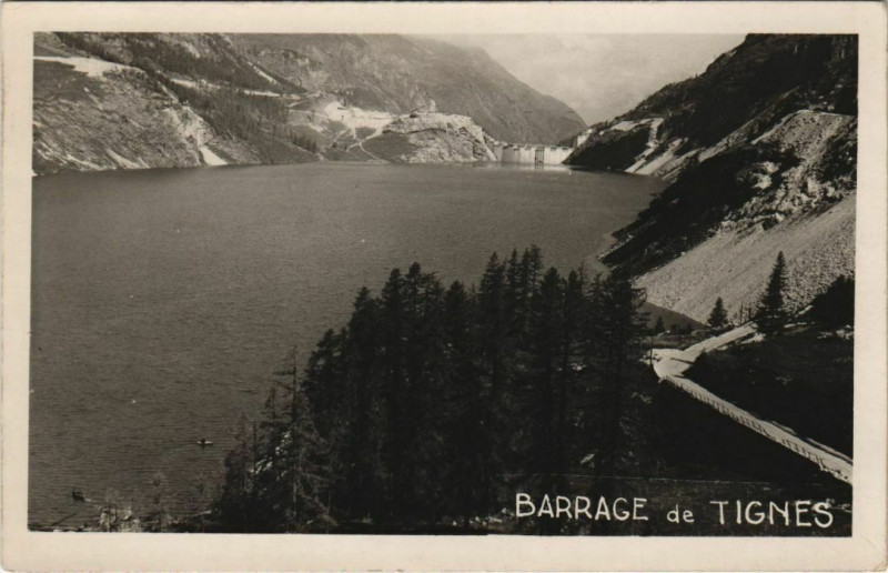 Carte postale ancienne Tignes Barrage de Tignes à Tignes