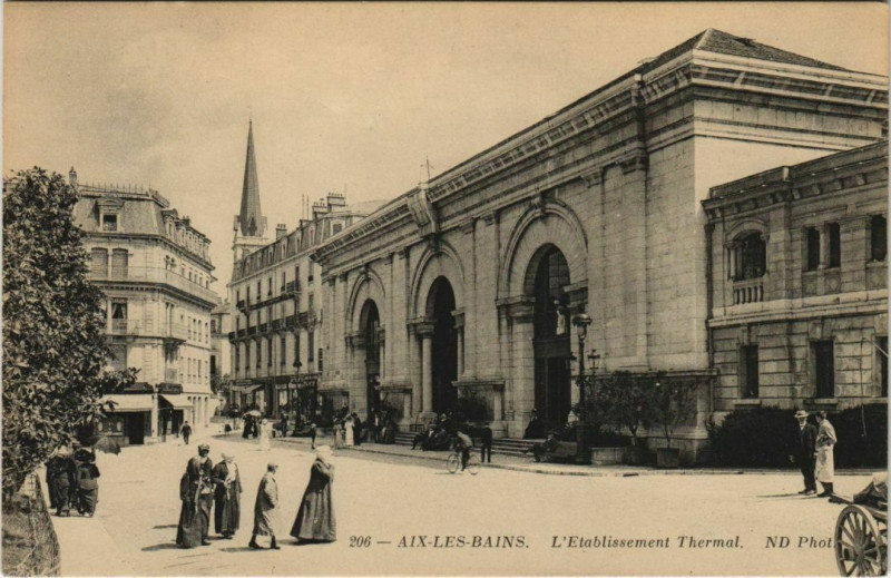 Carte postale ancienne Aix-les-Bains L'Etablissement Thermal à Aix-les-Bains