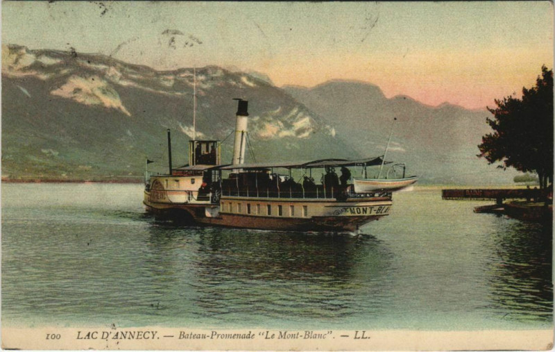 Carte postale ancienne Aix-les-Bains Bateau-Promenade Le Mont-Blanc à Aix-les-Bains