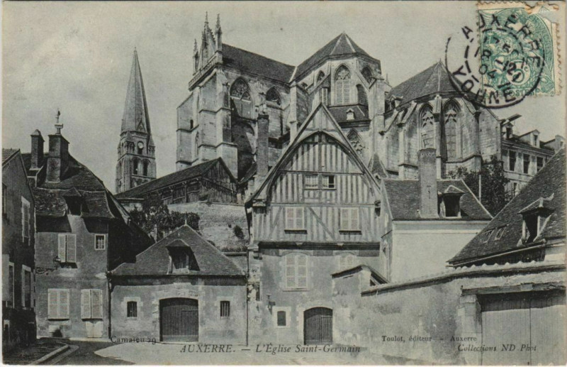 Carte postale ancienne Auxerre L'Eglise Saint-Germain France à Auxerre