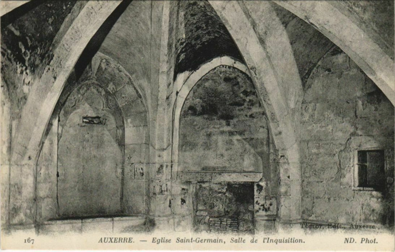 Carte postale ancienne Auxerre Eglise Saint-Germain France à Auxerre
