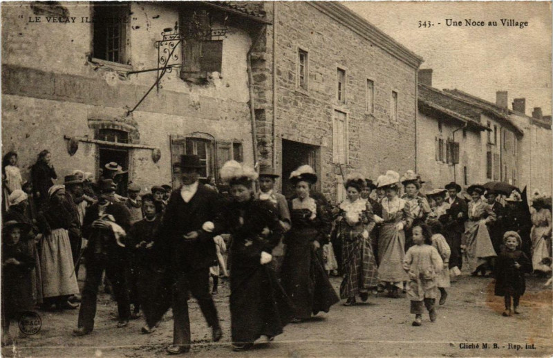 Carte postale ancienne Une Noce au Village Folklore