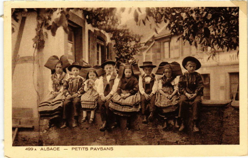 Carte postale ancienne Alsace Petits Paysans Folklore