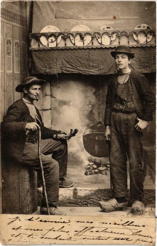 Carte postale ancienne Two men Folklore