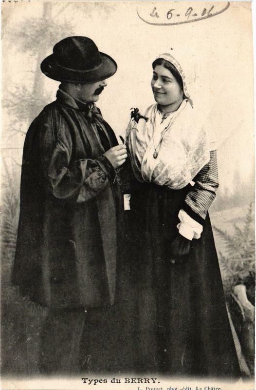 Carte postale ancienne Types du Berry Folklore