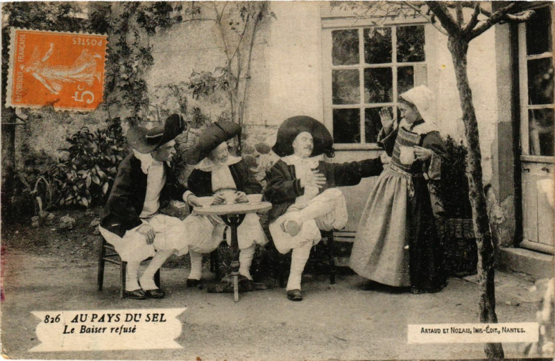 Carte postale ancienne Au Pays du Sel Le Baiser refuse France Folklore
