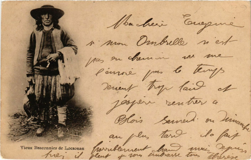 Carte postale ancienne Vieux Braconnier de Locronan France Folklore