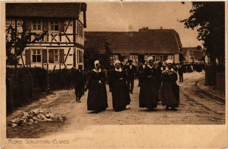 Carte postale ancienne Alsace Schleithal France Folklore